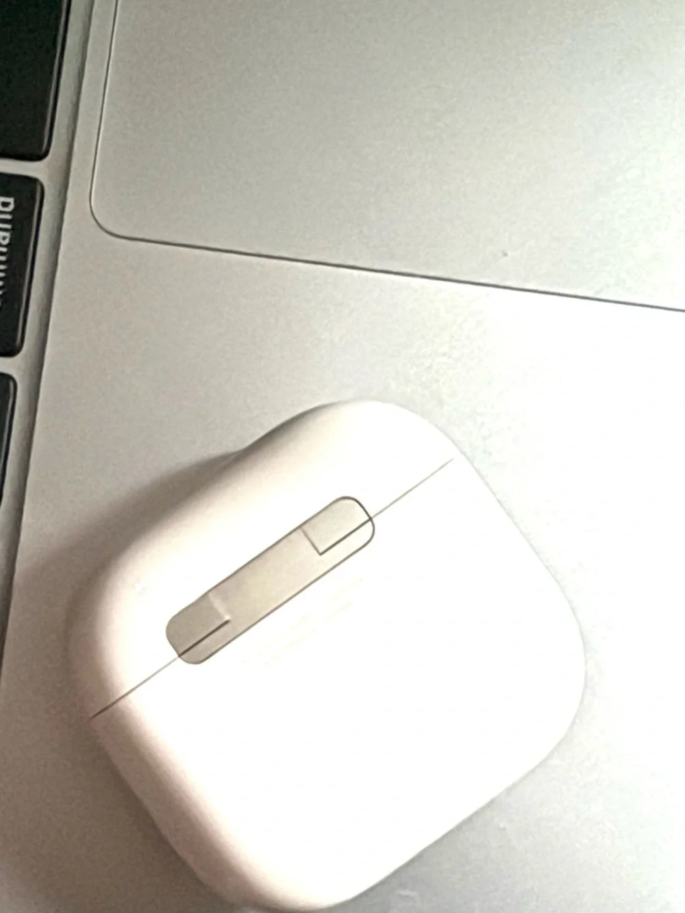 Apple AirPods 4 - Wireless Earbuds with Charging Case - USB-C - White